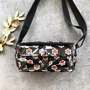 Vera Bradley stay Cooler lunch bag crossbody